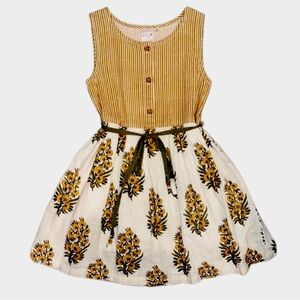 Boutique Girls Sunflower Dress Size 6 | Yellow, Ivory & Green Fall Outfit